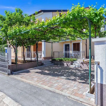 In With One-bedroom 36 * Porec